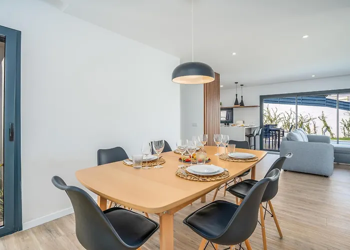 Feriehus Host Wise - Bright Spacious House Swimming Pool *