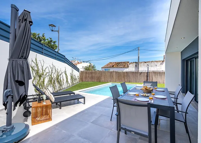 Host Wise - Bright Spacious House Swimming Pool Nyaraló Porches