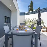 Host Wise - Bright Spacious House Swimming Pool 珀彻斯
