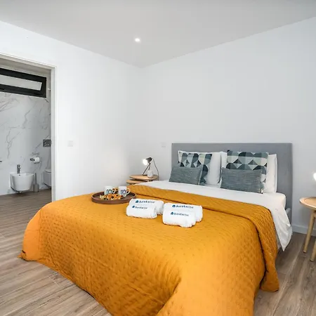 Tatil Evi Host Wise - Bright Spacious House Swimming Pool Porches (Algarve)