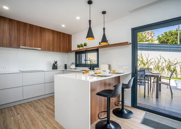 بيت للعطل Host Wise - Bright Spacious House Swimming Pool